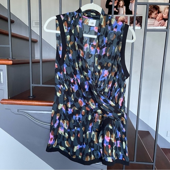 CAbi Flaunt Faux Wrap Drape Neck Blouse #3077 EUC size medium - Picture 3 of 11